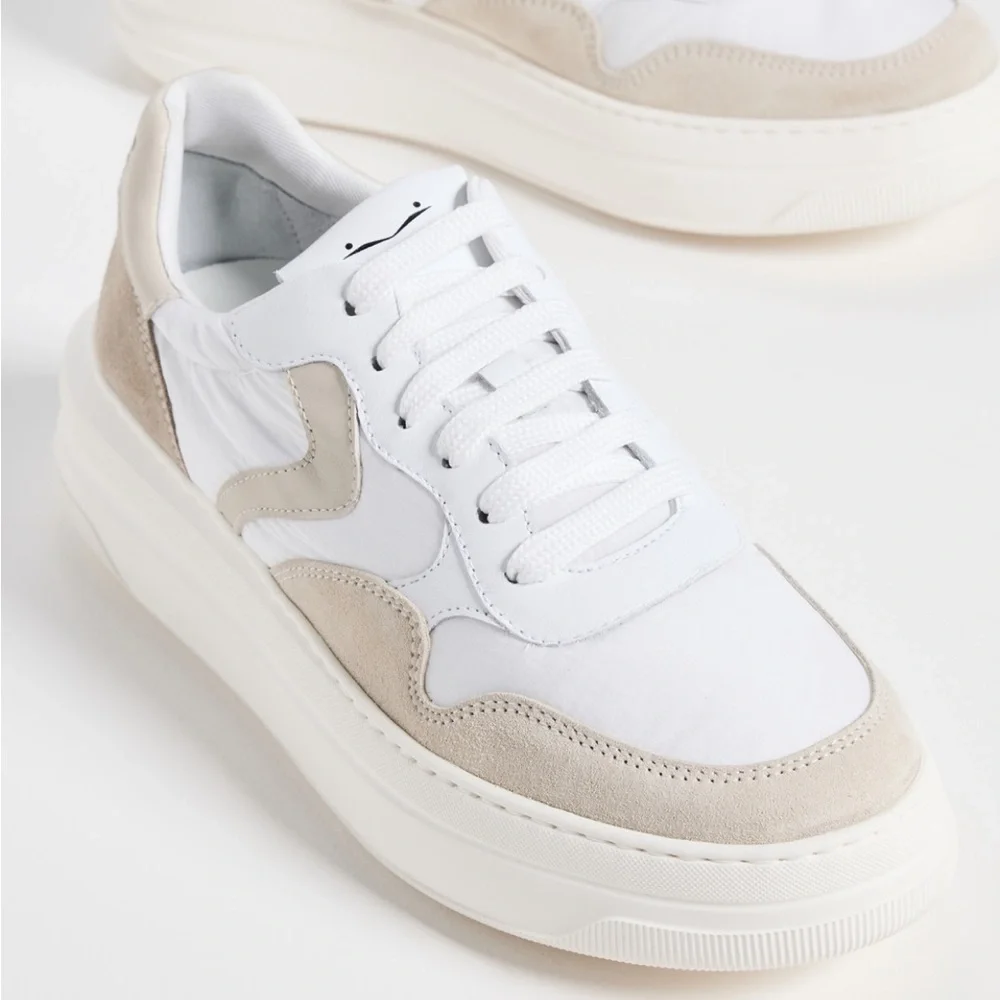 Voile Blanche Grenelle Sneakers, Size 38